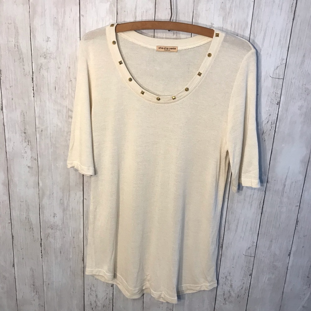 Cha Cha Vente Studded Tshirt Size Medium